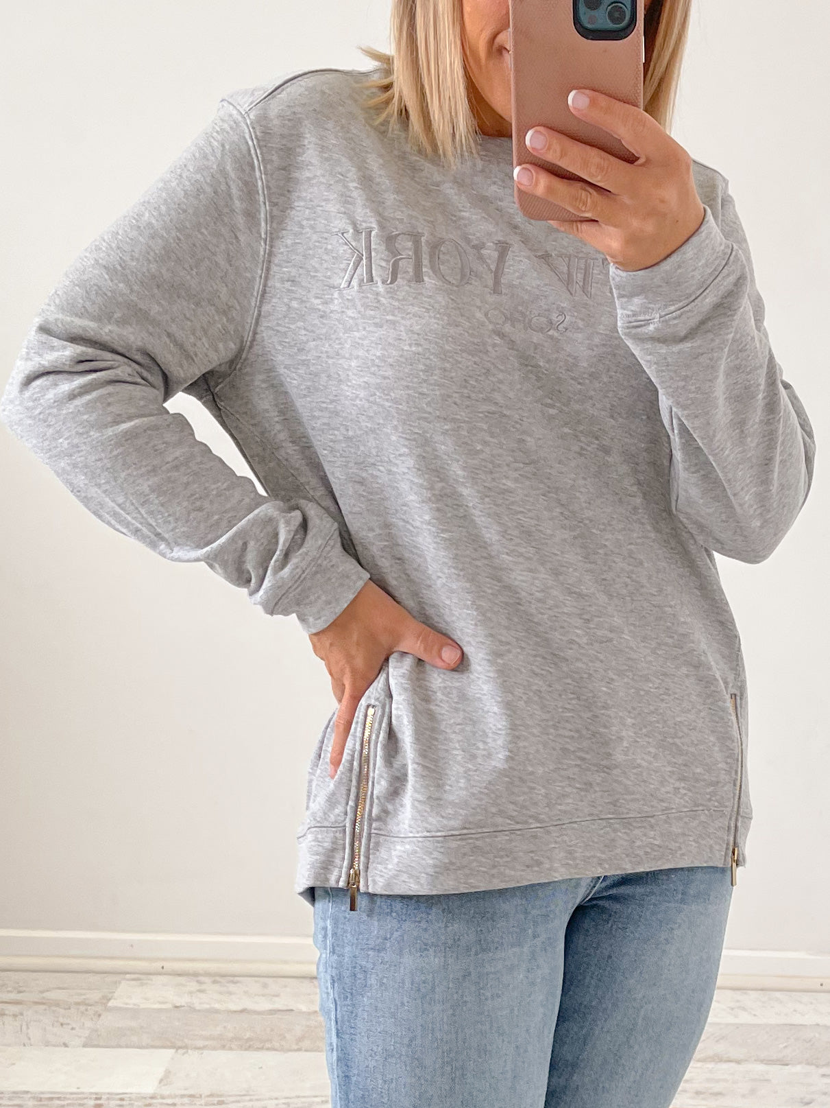New York Sweater - Grey