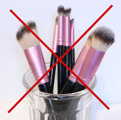 do-not-dry-brushes-head-up-how-to-clean-makeup-brush
