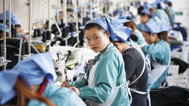 china-garment-worker