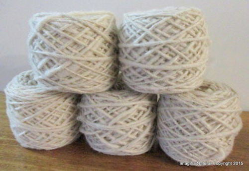 white wool yarn