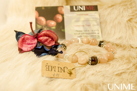 Unime Sunstone and Garnet gemstone bracelet 