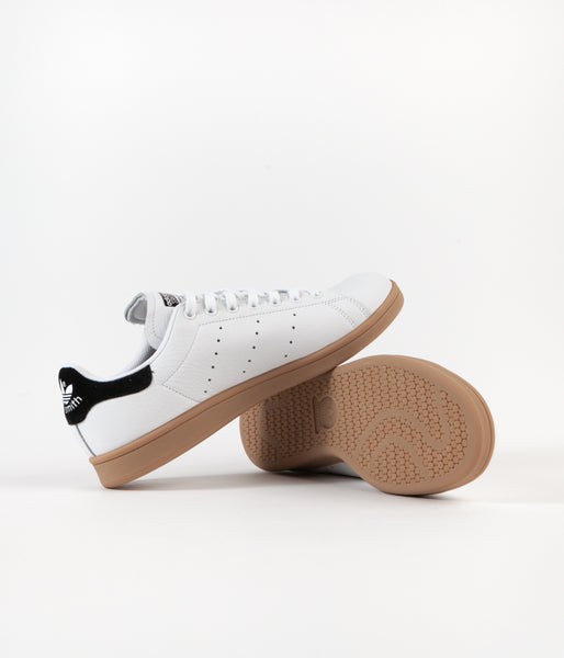 Stan Smith Adv Shoes - White / Core Black / Gum4 | Flatspot
