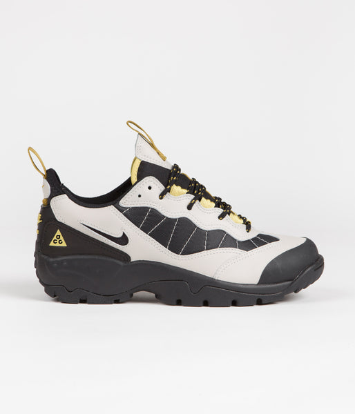 nike uk acg