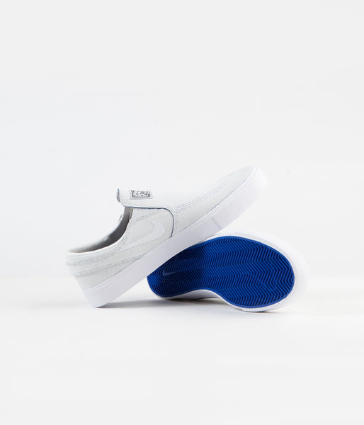 nike janoski white slip on