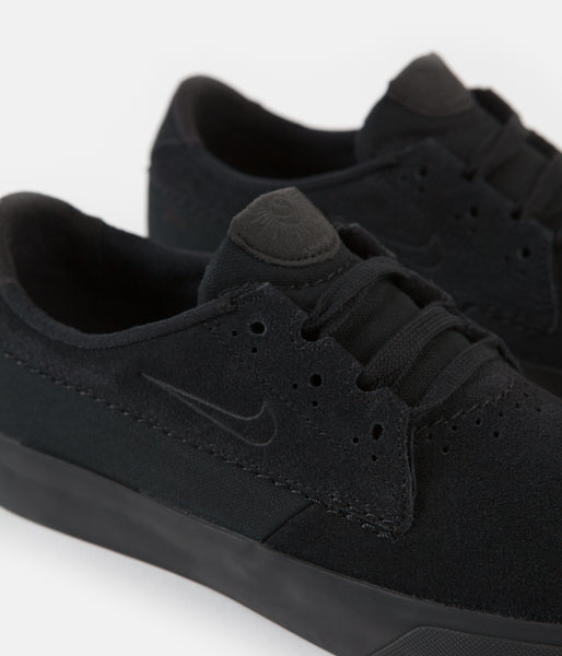 nike sb all black