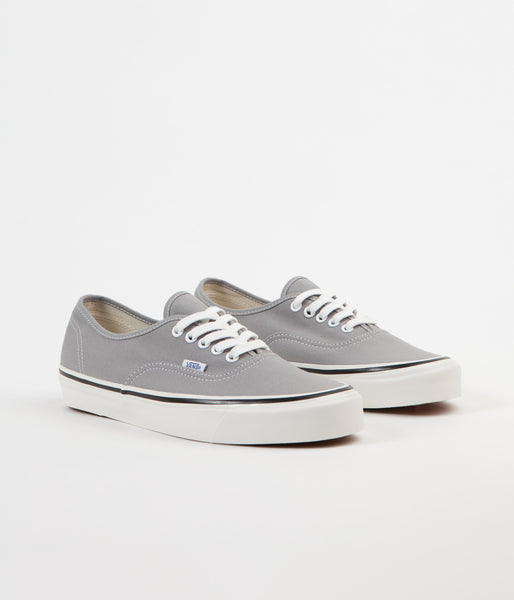 vans authentic light grey