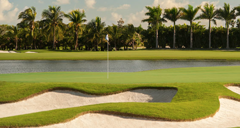 Rent golf clubs in Miami