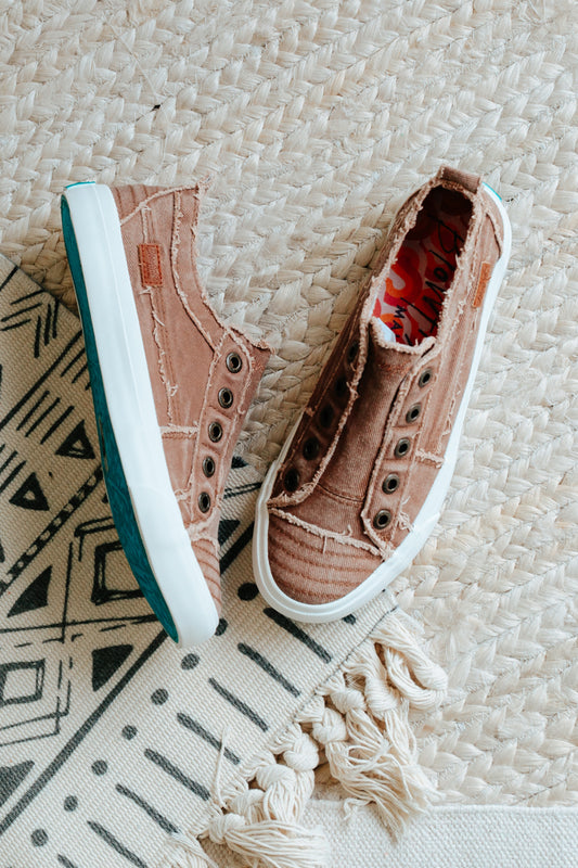 womens brown sneaker fall blowfish malibu play