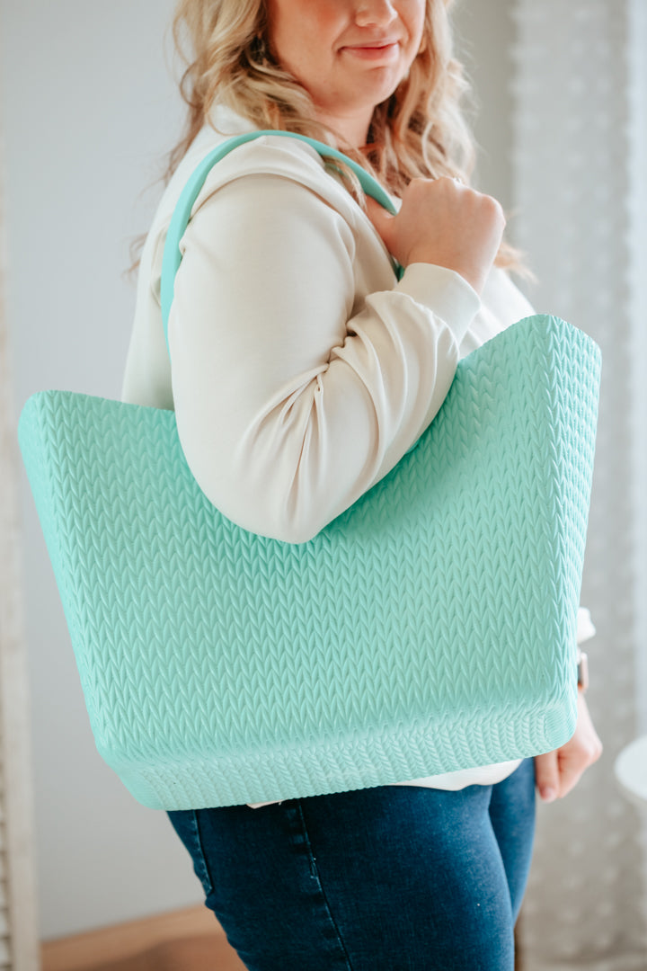 Textured Carrie Tote