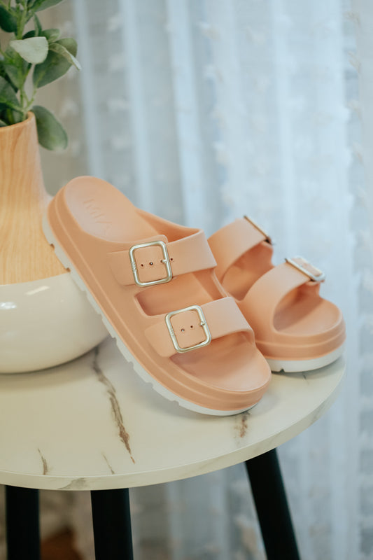 Santi Sandal