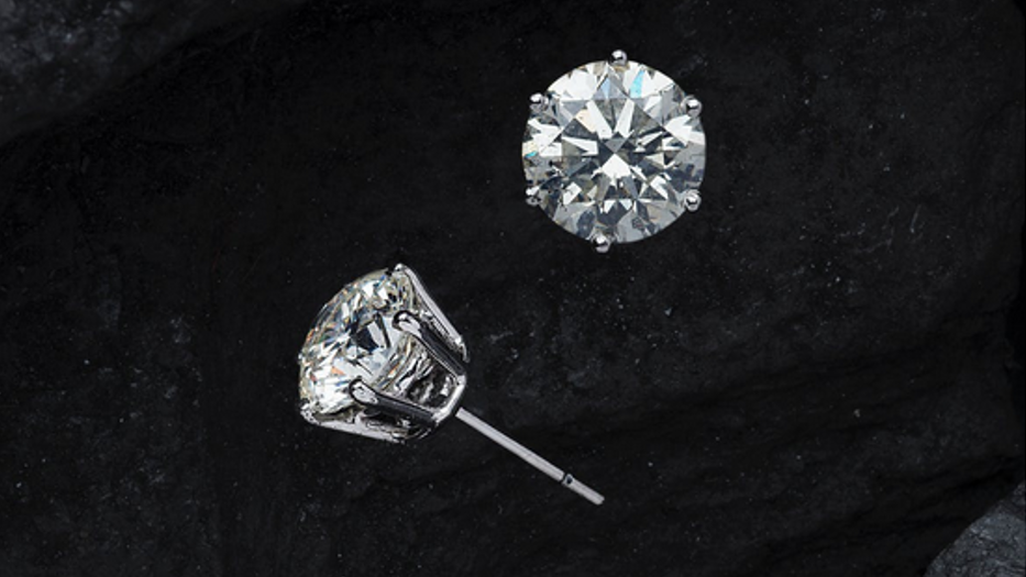 What Exactly are Blood Diamonds? stud earrings
