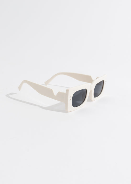 Stroll By The Beach Square Sunglasses White