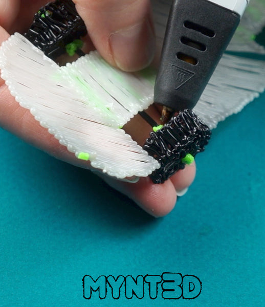 3D pen car with rotating wheels - free template stencil from MYNT3D to customize your ride! Great gift for men and boys.
