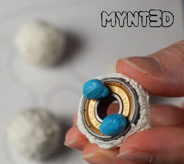 Learn tips, tricks and safety procedures for making DIY fidget spinners with the MYNT3D printing pen