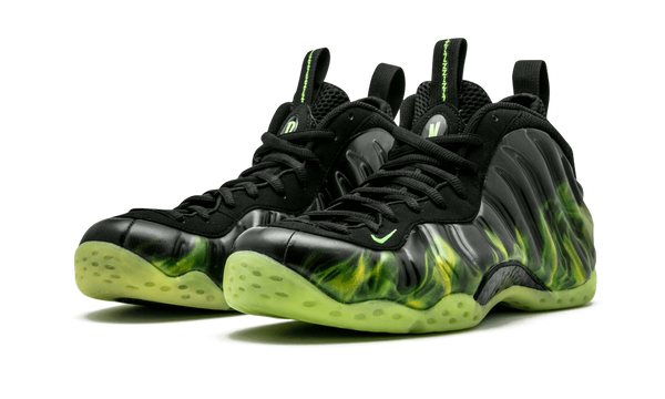 nike air foamposite one paranorman