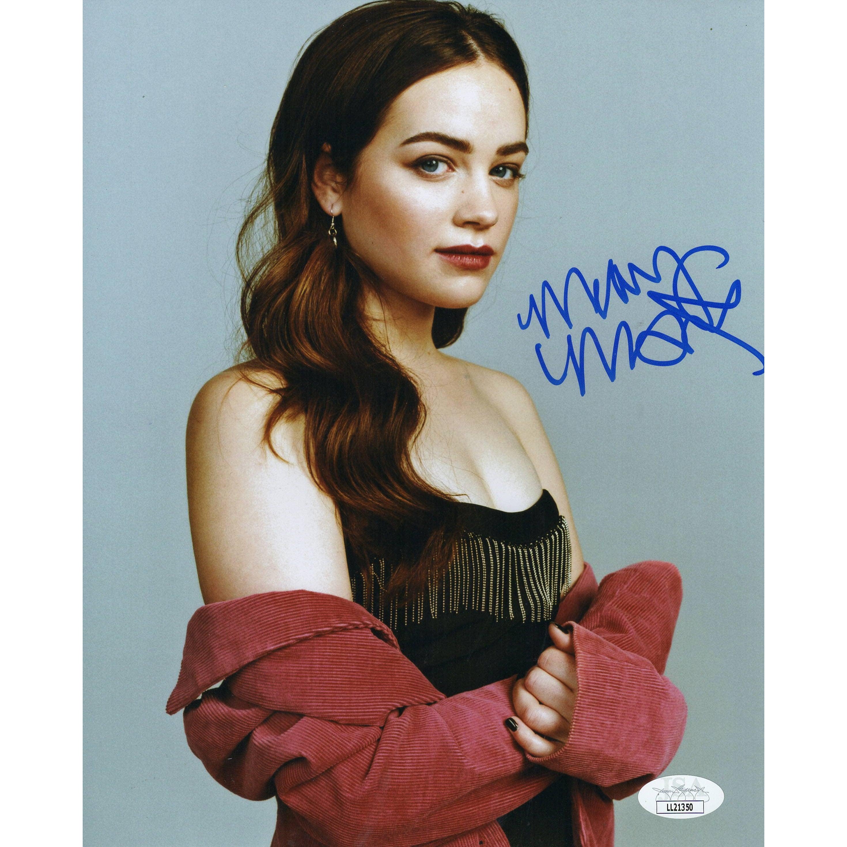 Mary Mouser Autograph 8x10 Photo Cobra Kai Samantha Larusso Signed Jsa Zobie Productions