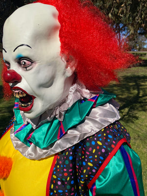 IT Pennywise Deluxe Costume