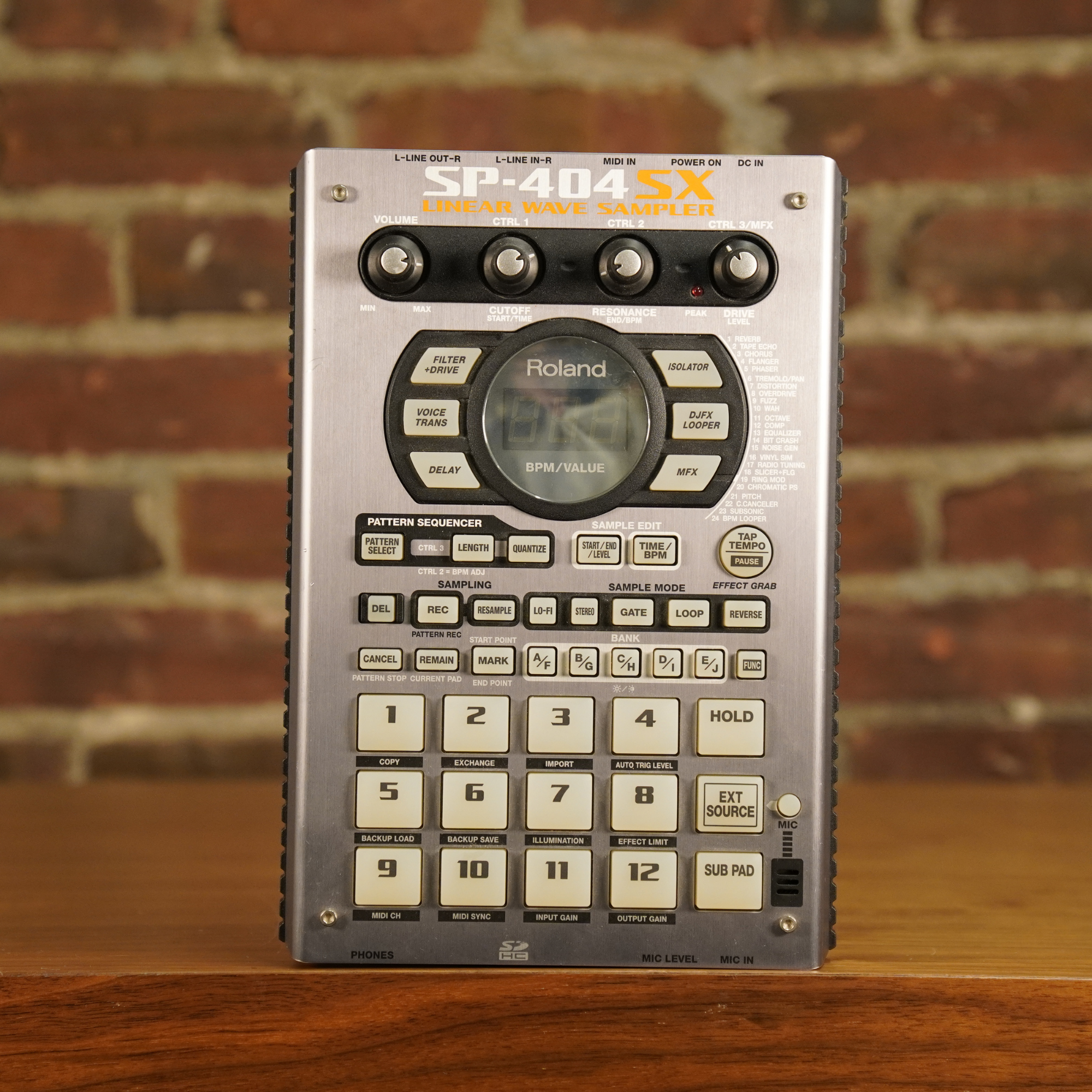 Roland SP-404 SX サンプラー smcint.com