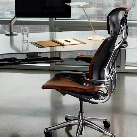 Humanscale Freedom Headrest Task Chair Side View