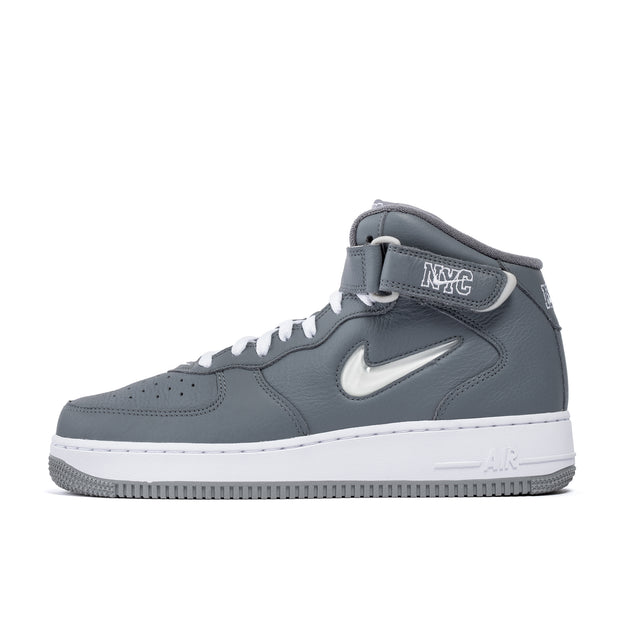 nike air force one montreal