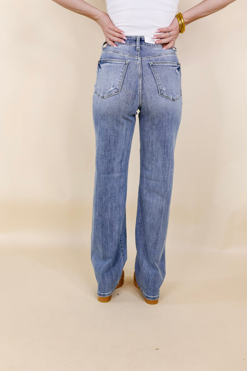 Judy Blue | Setting Records Straight Leg Jeans in Light Wash