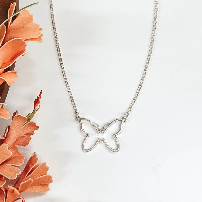 Simple Butterfly Pendant Necklace in Silver