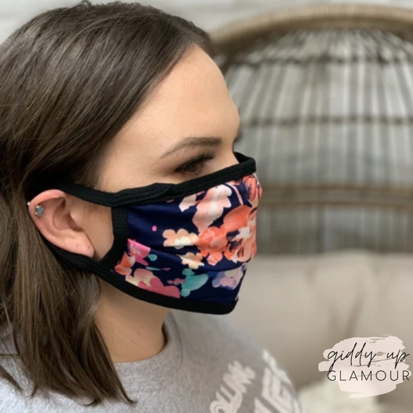 Can't Cover Style Floral Cloth Face Covering in Navy