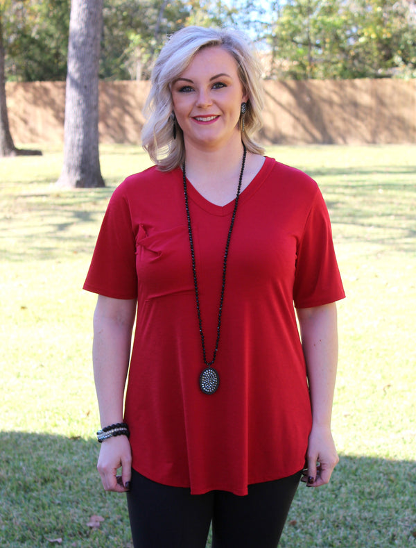 Last Chance Size Small | Just Right Short Sleeve Pocket Tee in Red