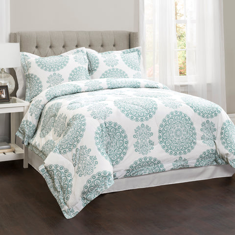 Evelyn Medallion Comforter Set