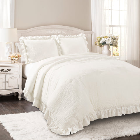 Reyna Comforter Set