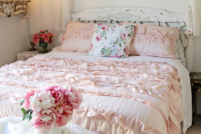 Belle Quilt Set