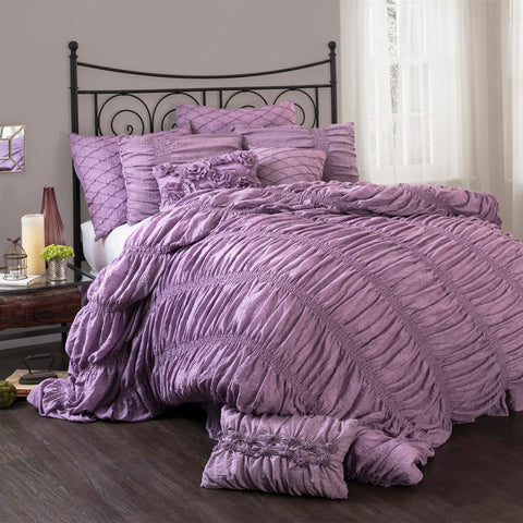 Madelynn Comforter Set by Lush Decor