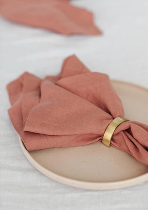 Flou. Design Arched Brass Napkin Rings (Set of four) (7683140092153)