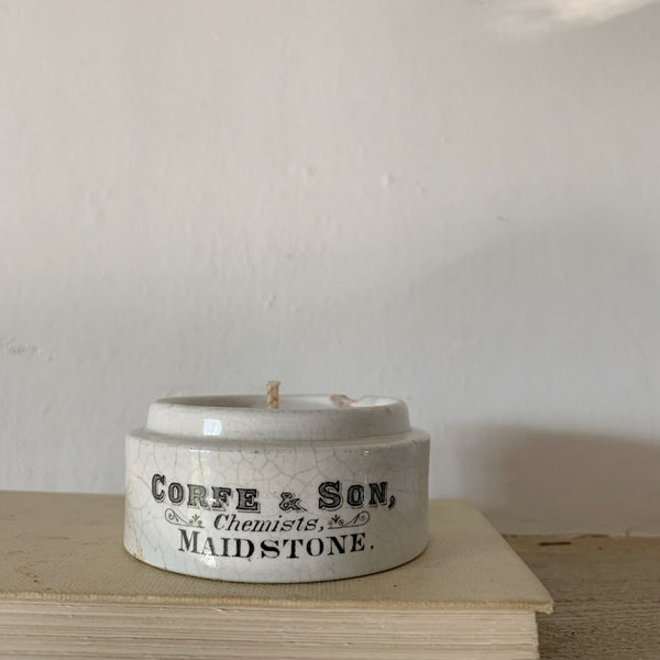 Vintage Corfe & Sons Chemist Pot Candle in Green Tomato Leaf