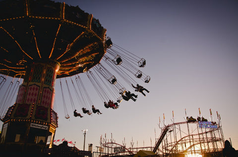 Swing ride at the amusement park | The Smile Blog | TheWhiteningStore.com