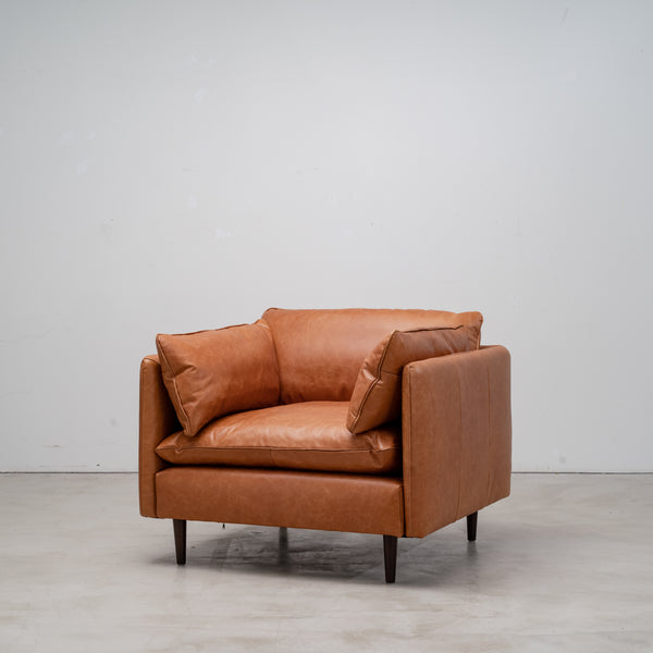 chamberlin recycled leather chair