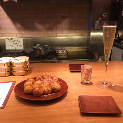 Takoyaki and champagne