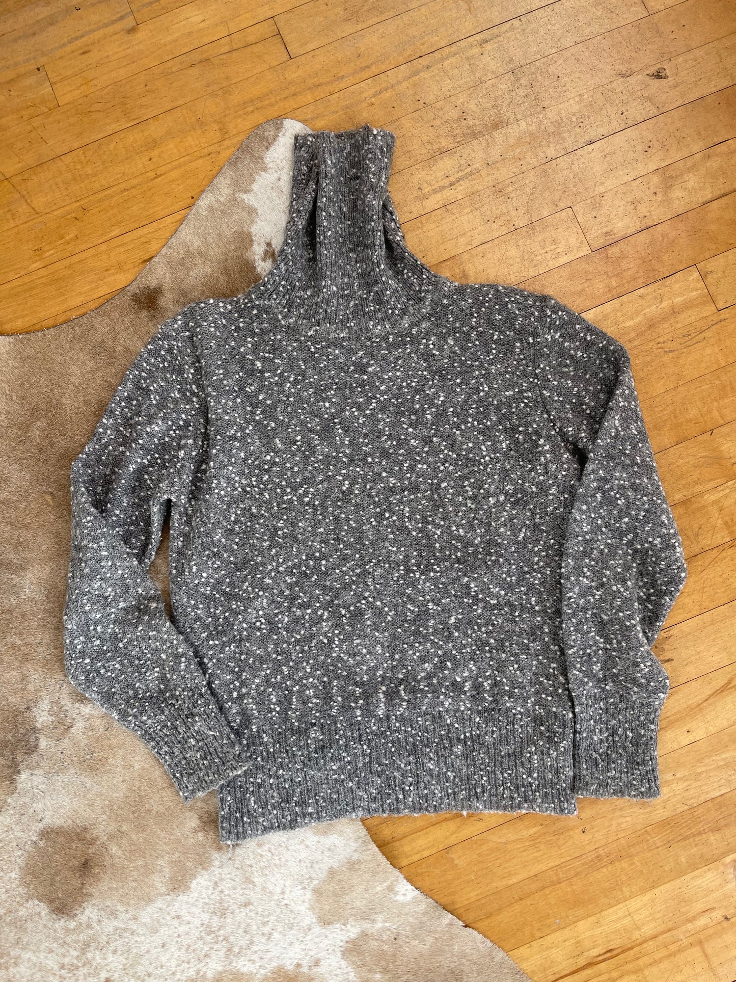 Vintage Nordstrom Sweater - M