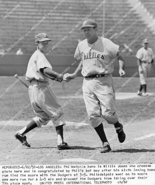 crp11662 1958 news photo MLBaseball Willie Jones Philadelphia Phillie