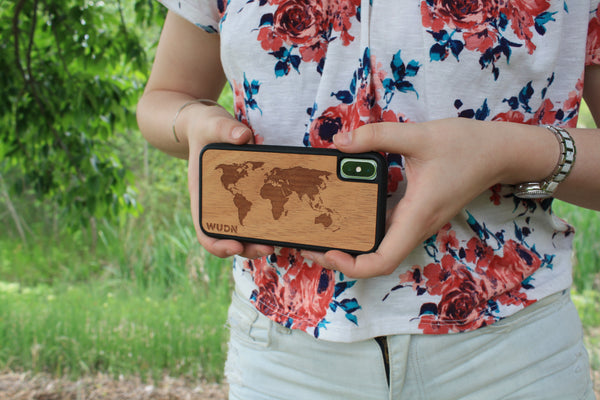 Wooden world map iphone X case