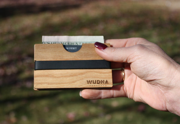 wood wallet, wooden wallet, minimalism, slim wallet, monogrammed, handcrafted, laser engraved