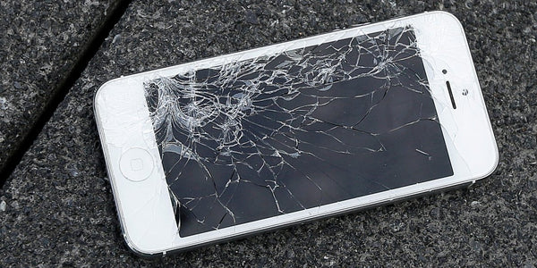 broken iphone - maximize the resale value of your phone
