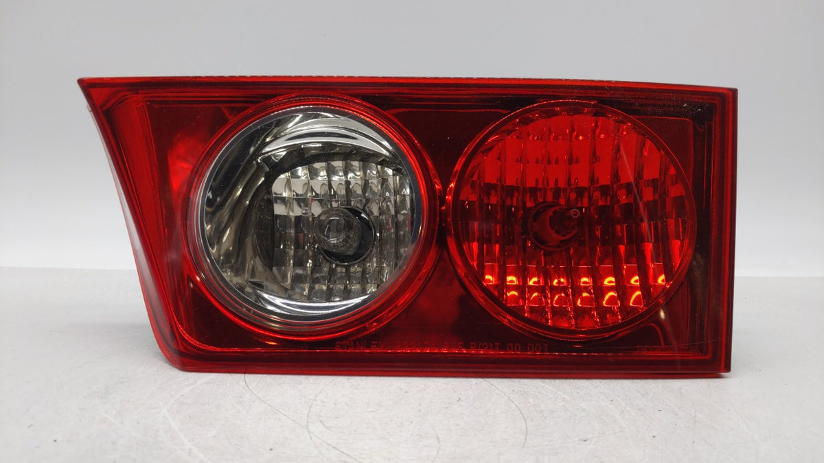 2004-2005 Acura Tsx Tail Light Assembly Passenger Right OEM Fits 2004 2005  OEM Used Auto Parts