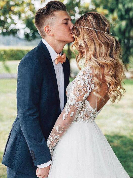 2018 Chic A Line Long Sleeve Lace See Through Wedding Dresses