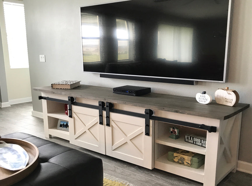 Dale Custom Tv Stand With Barn Doors Molly S Marketplace