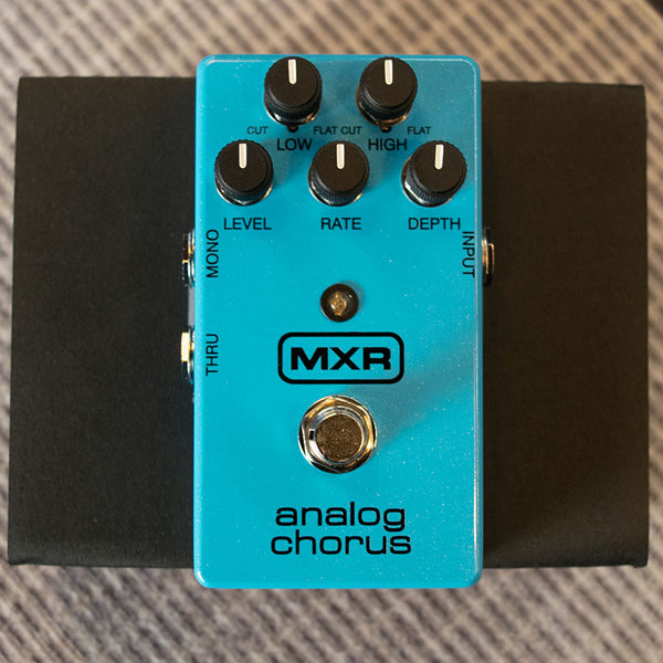 mxr analog chorus bass