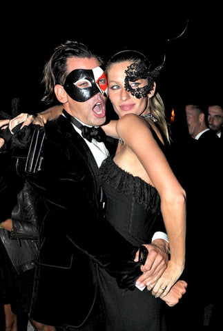 Gisele Boudcehn Masquerade Halloween