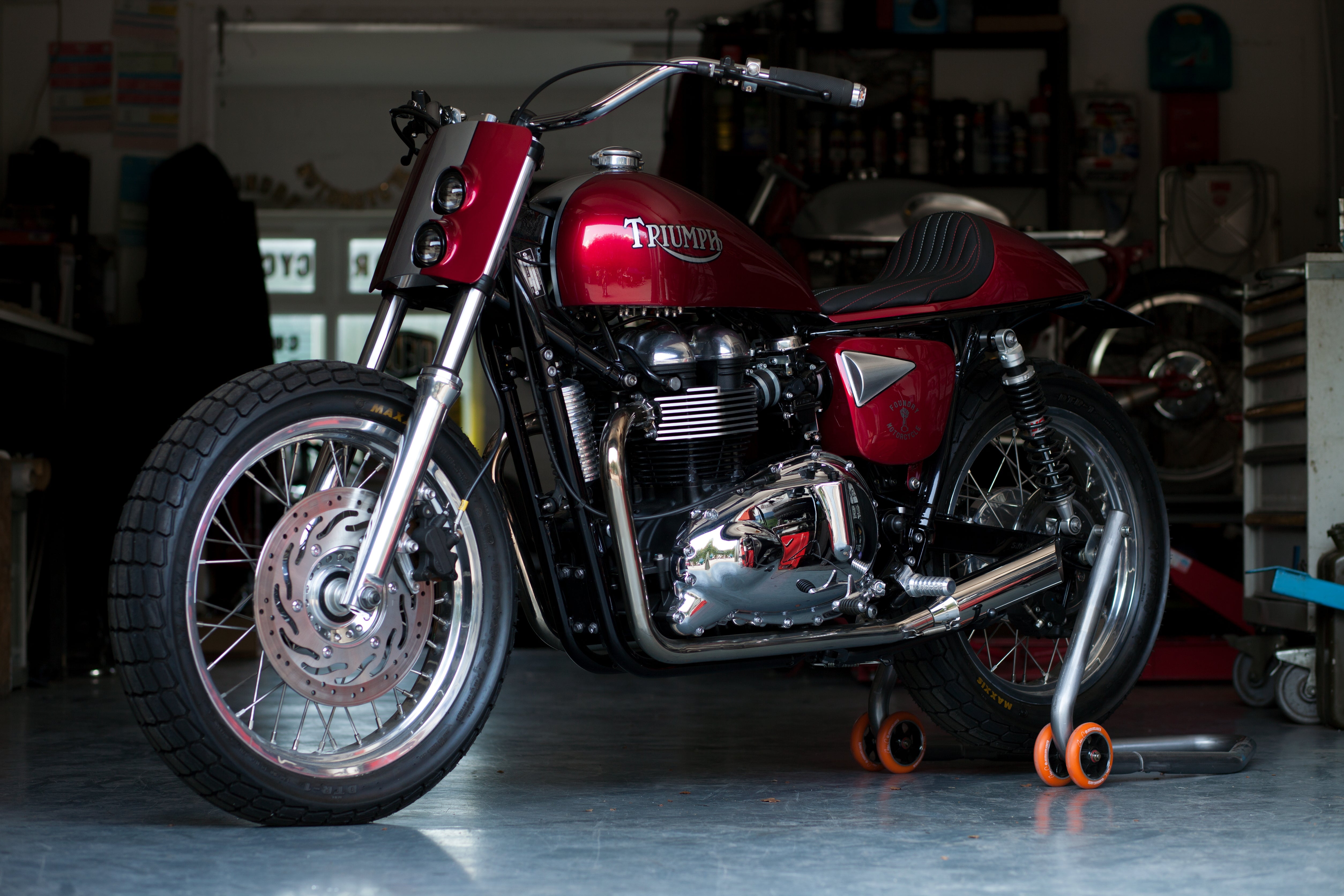 Triumph T100 Tracker | Foundry Motorcycle