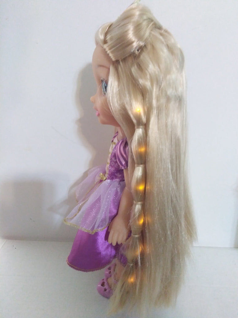 rapunzel glow and style