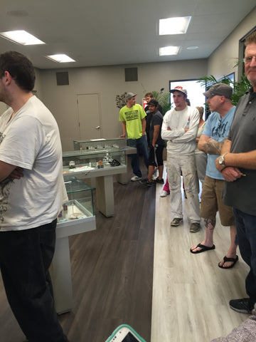 Line management at cannabis retail